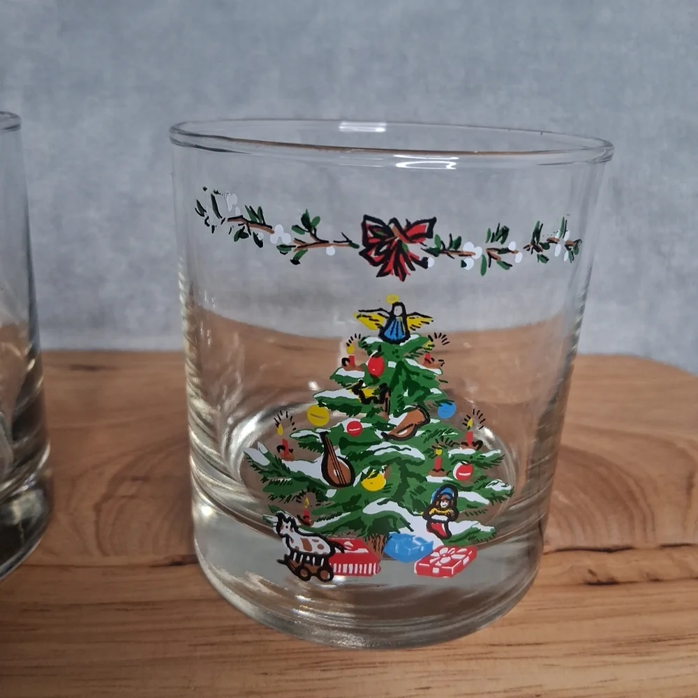 Vtg Highball Drinking Glasses Christmas Tree and Gifts Painted Glass Holiday